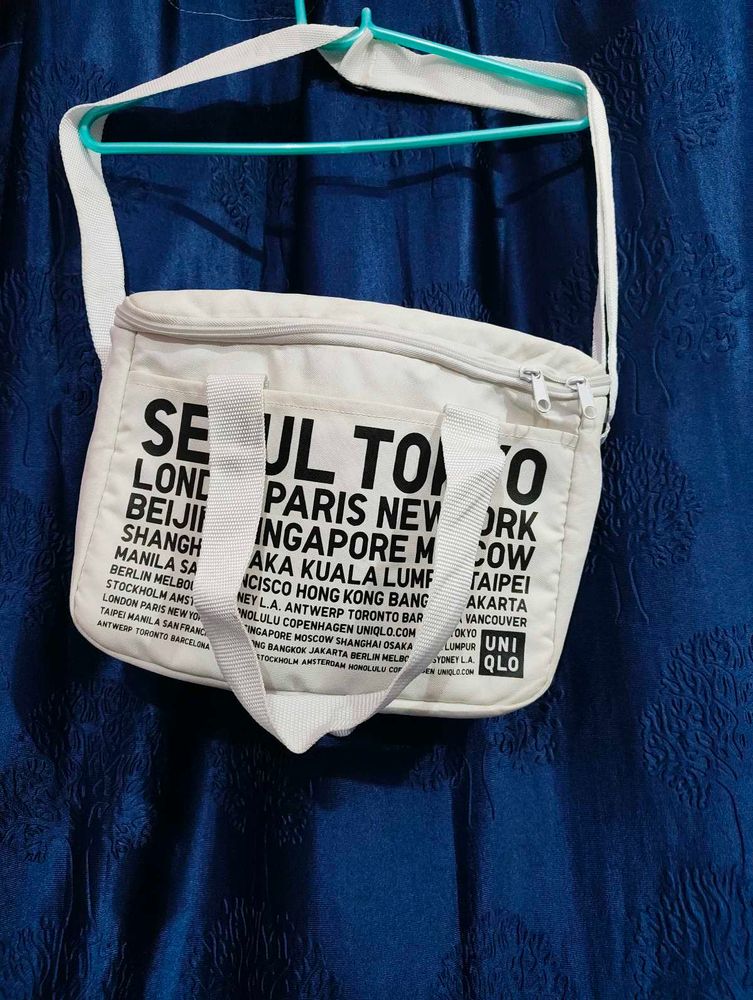 Uniqlo White Graphic Print Tote Bag