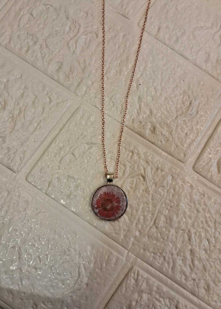 Resin Real Flower Pendent