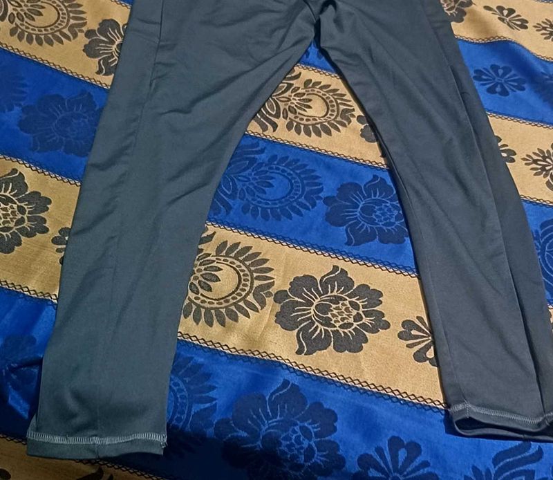 Women Grey Gym Wear Pant Strachble