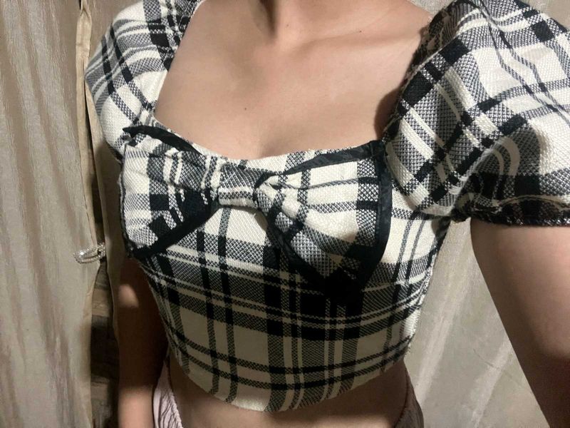 Bow crop top