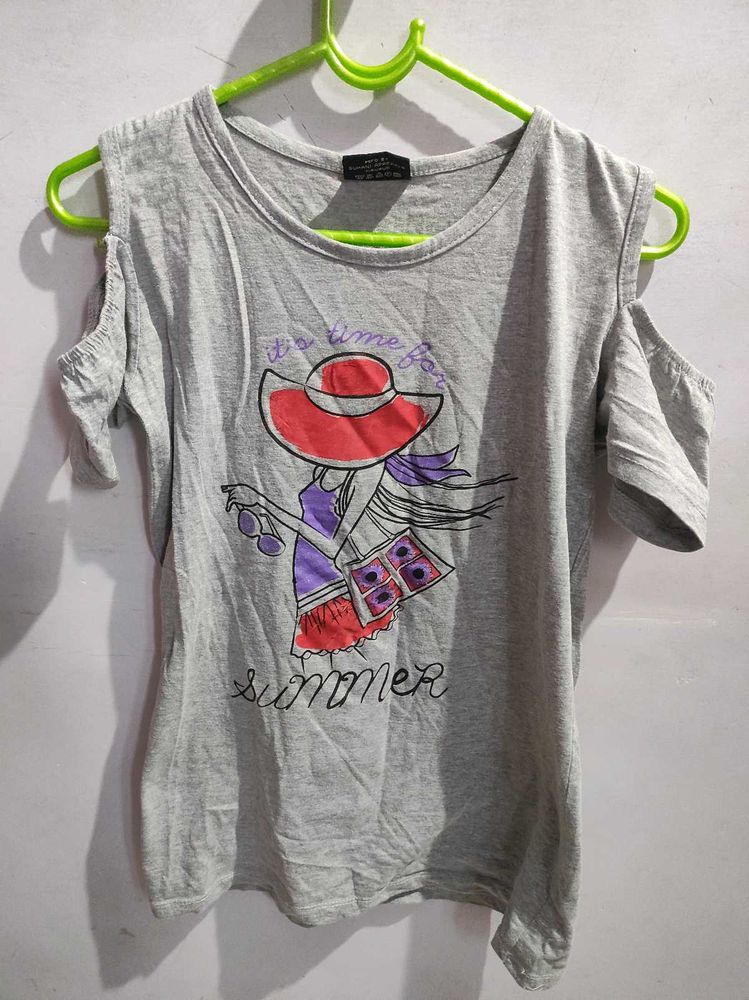 Shoulder Cut Top❣️❣️