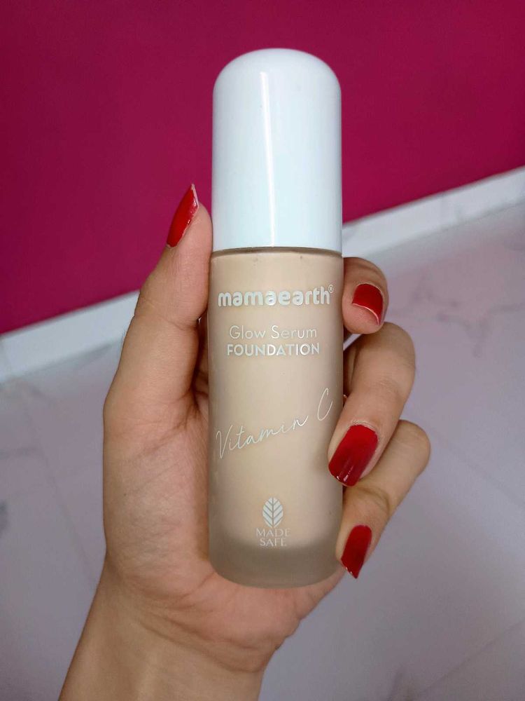 Mamaearth Glow Serum Foundation With Vit C