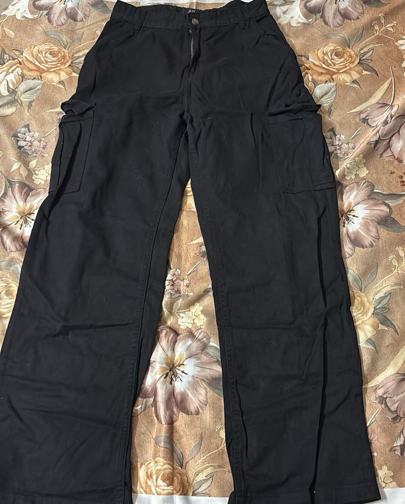 ⭕️B3G1⭕️ + 30 % Off On Combo❗️H&amp;M Black Cargo Pant