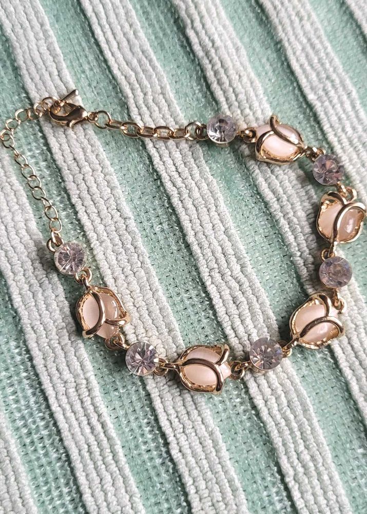 Gold Tone Tulip &amp; Rhinestone Bracelet