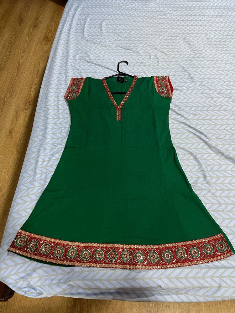 Chudidar-kurta Set