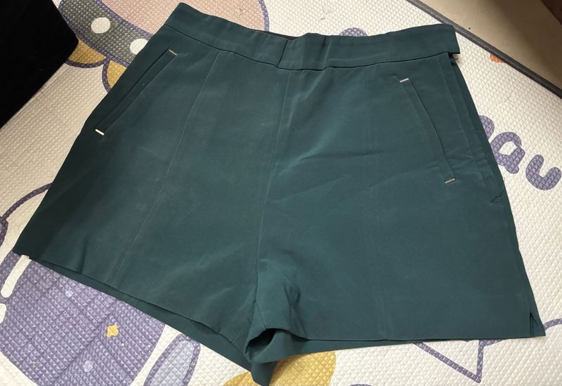 Green Casual Shorts
