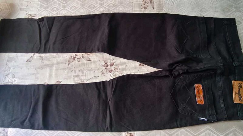 Wrangler Black Jeans