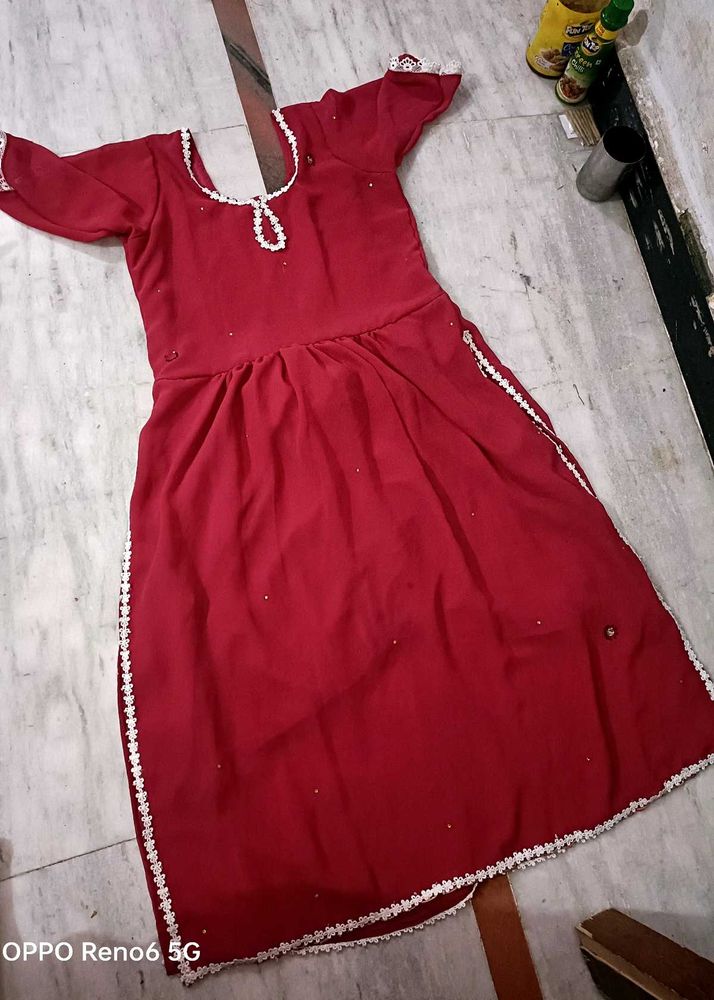 Gajri Colour Beautiful Lace Detailing Naira Kurta