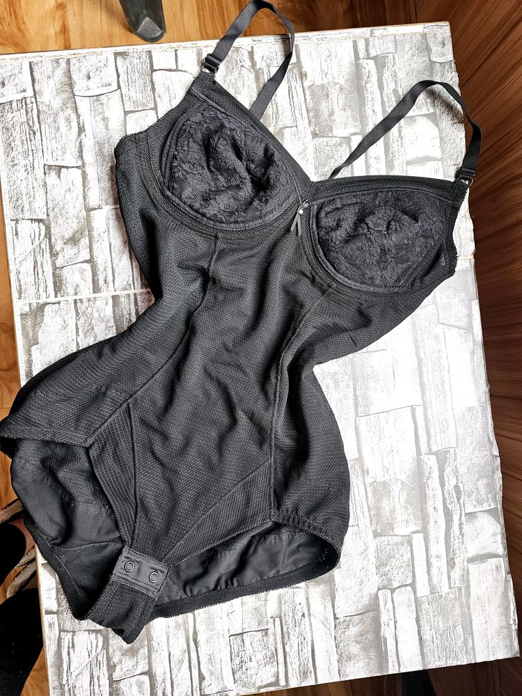 Georgeos Night Wear