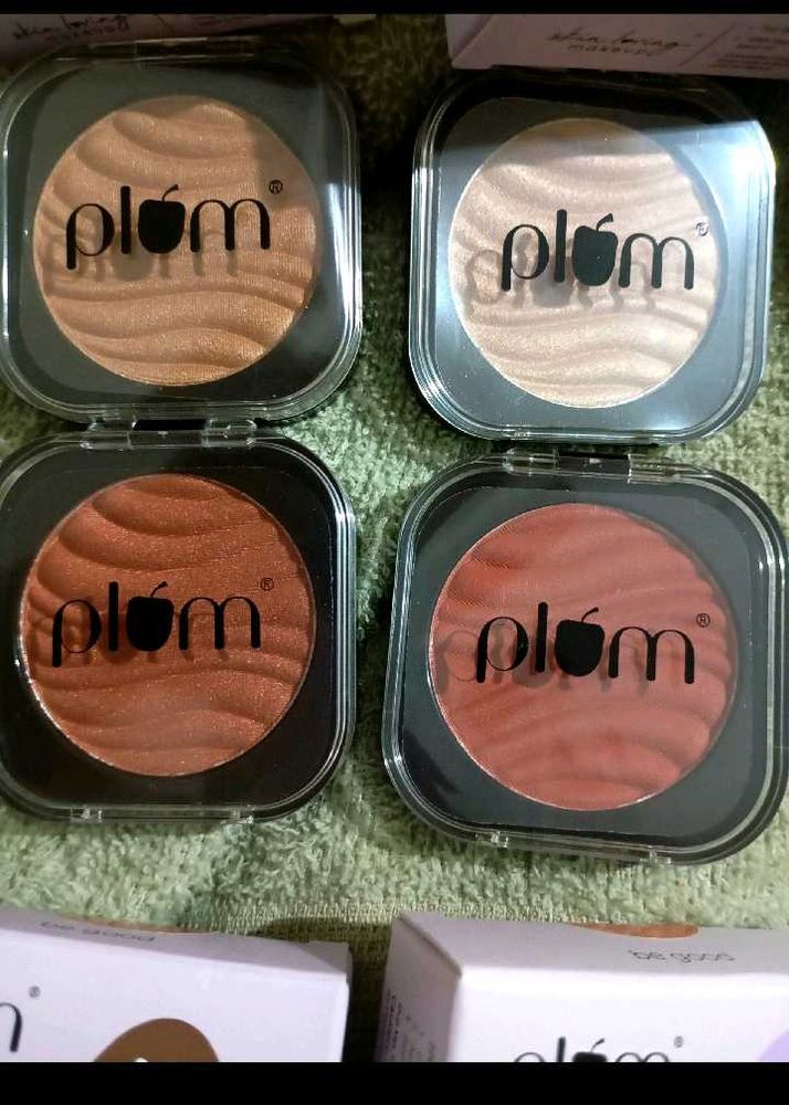 Plum Blushes &amp; Highlighter