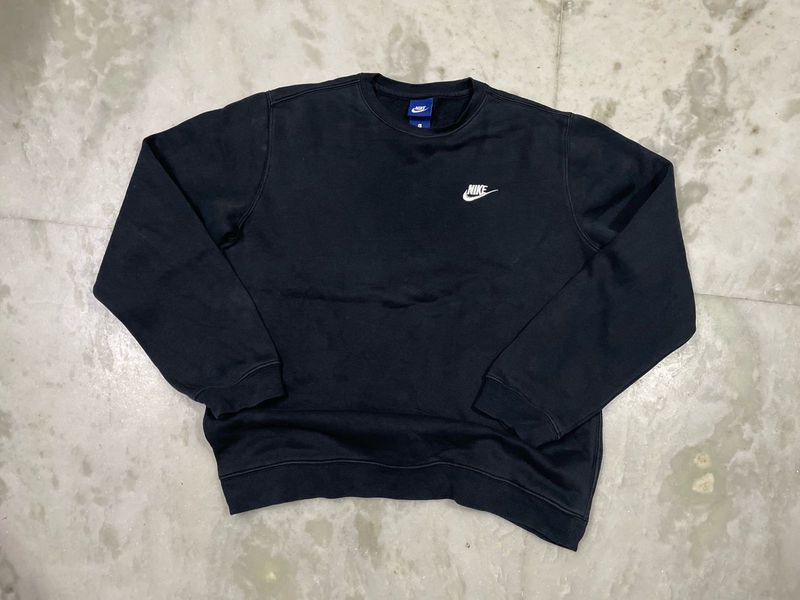 Nike Black Pullover Sweatshirt