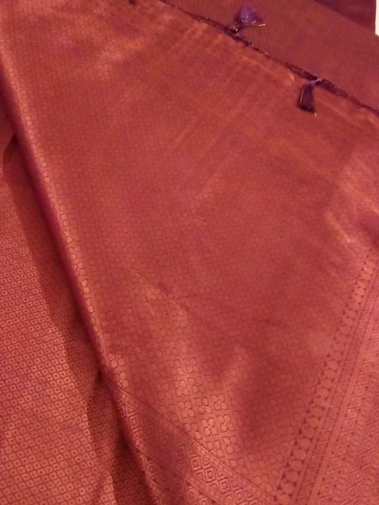 Excellent gubera silk with blouse