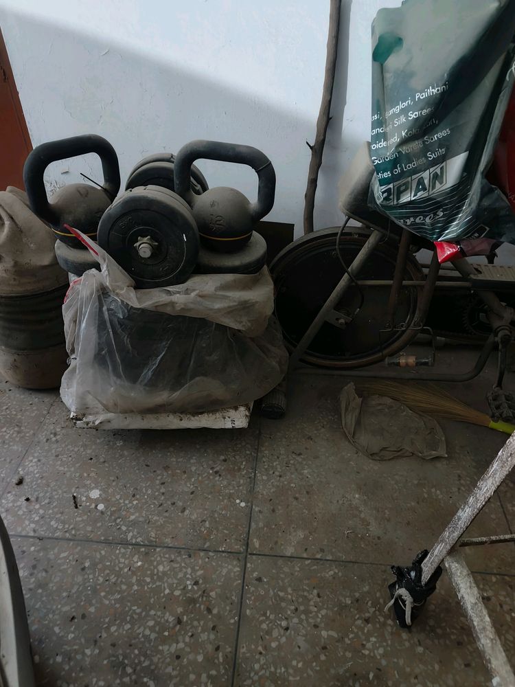 Self Pick 2 Wts 25kg,  Wt10kg,  Dumbbells Two 10 K