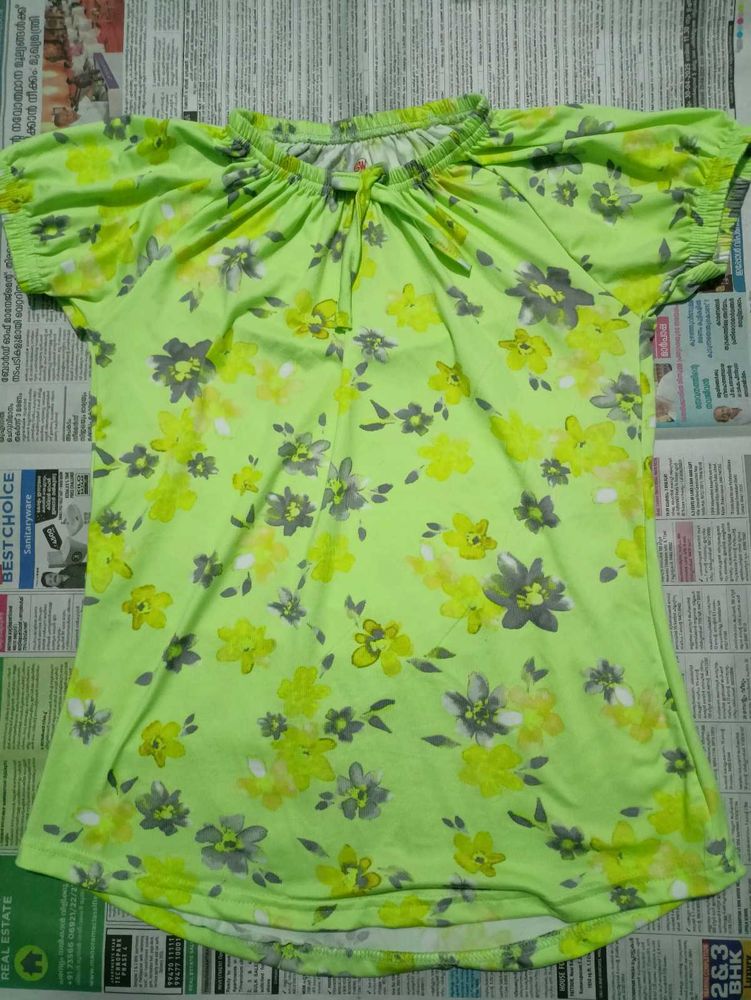 Floral Print Green Top