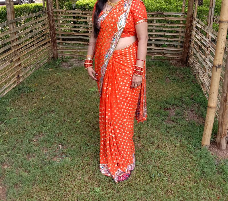 Preloved Heavy Embroidery Saree❤️💕