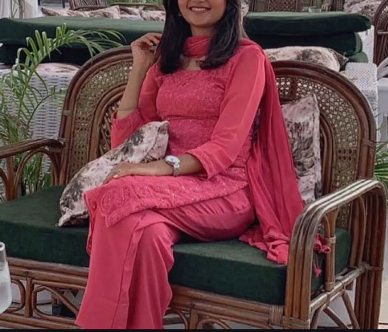Get A Beautiful Hot Peach Colour In Kurti Plazo