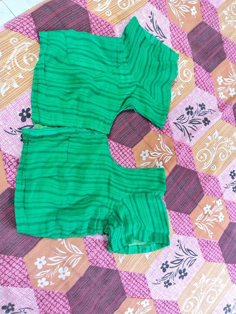 Beautiful Green Laharia Print Blouse