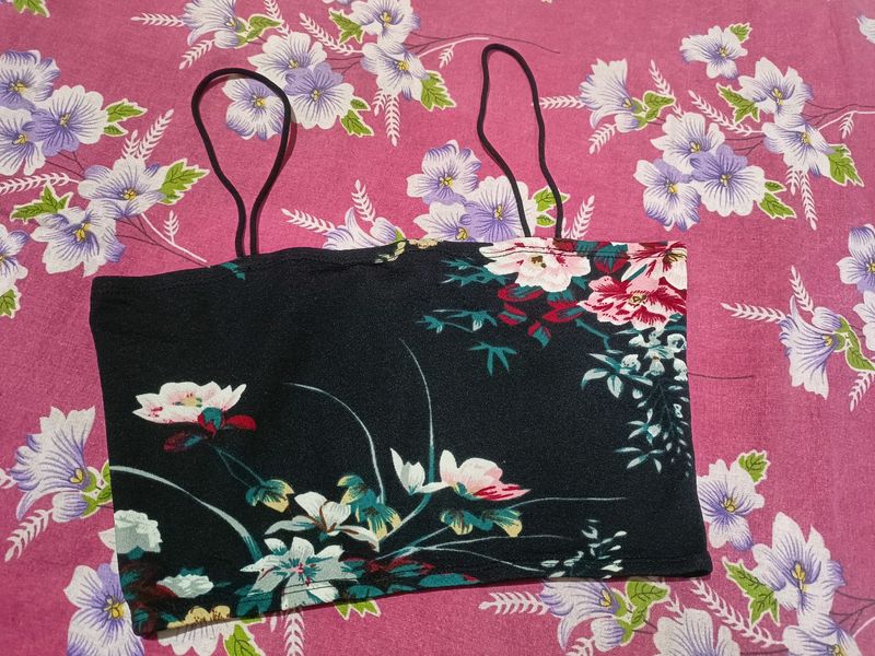 Shein Noodle Strap Floral Crop Top