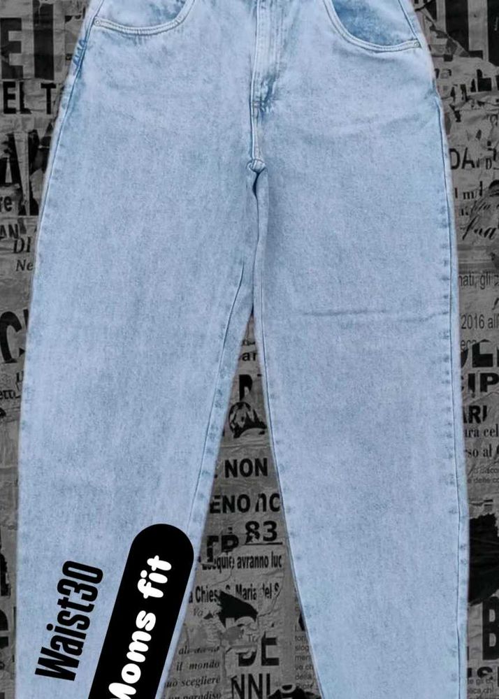 Light Wash Mom Jeans