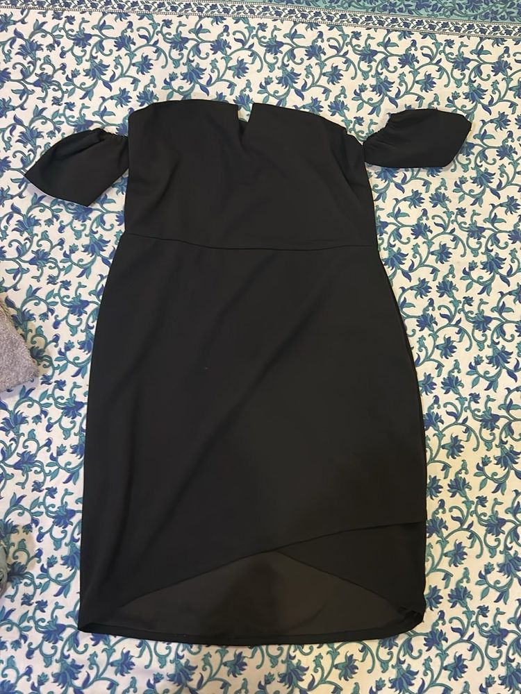 Chic Black Dress
