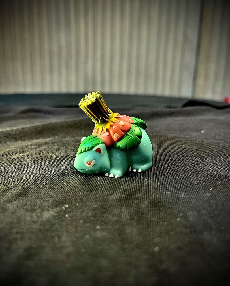 Official Venusaur Pokemon Figure
