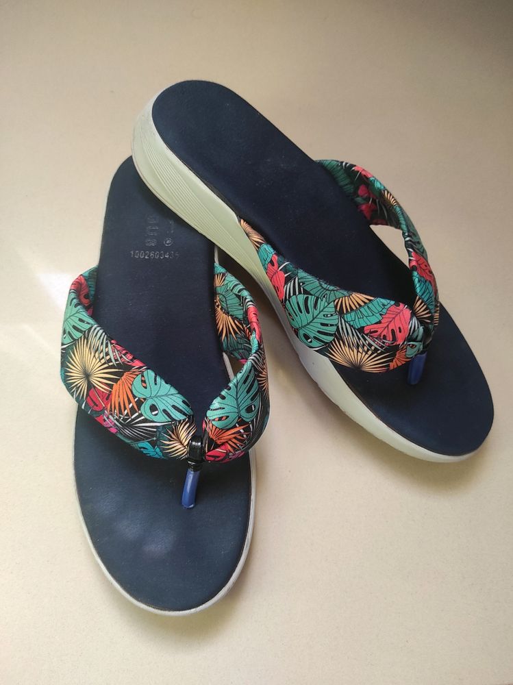 Flat Heel Chappal For Women