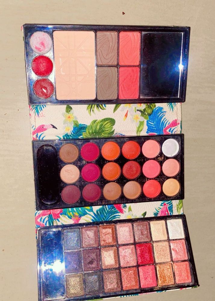 Eyeshadow Palette