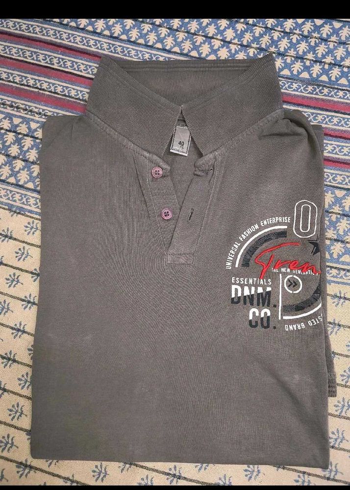 V7 Tshirt