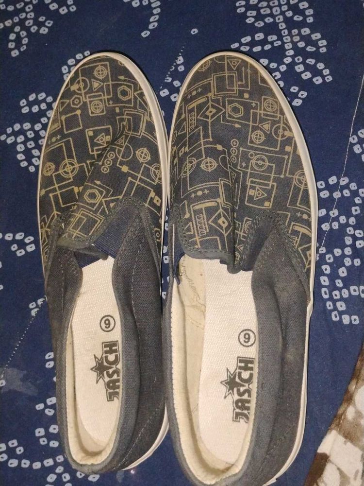 Stylish Casual Shoes