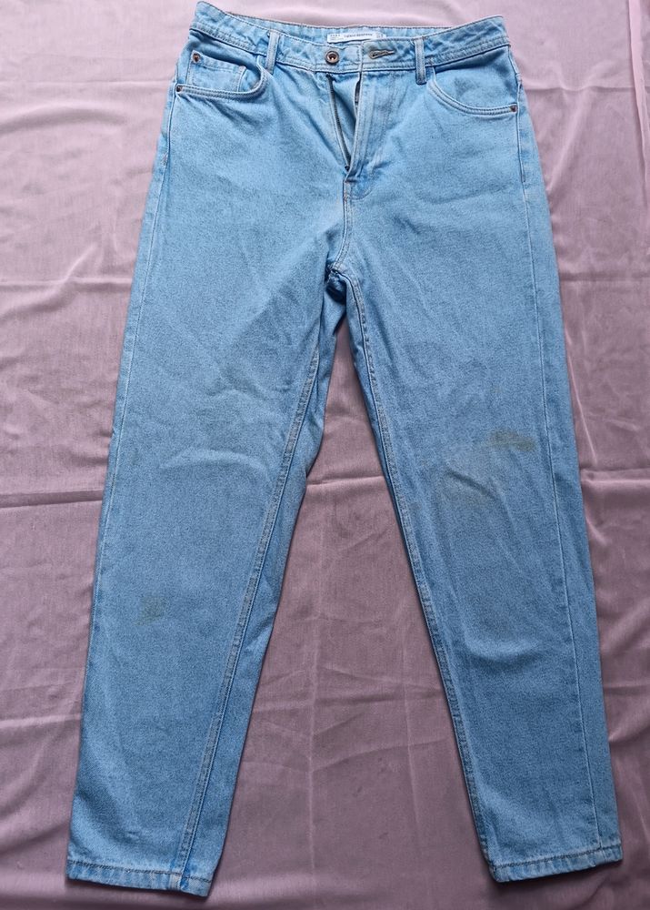 Zara Straight Fit Jeans