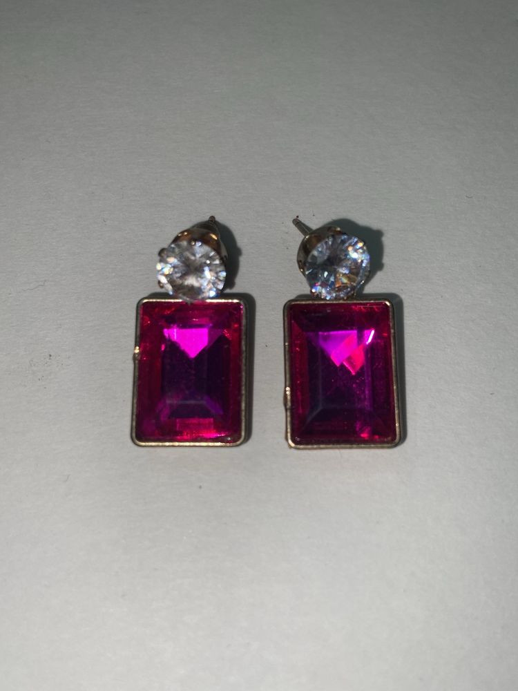 DIAMOND DEAIGNER EARINGS