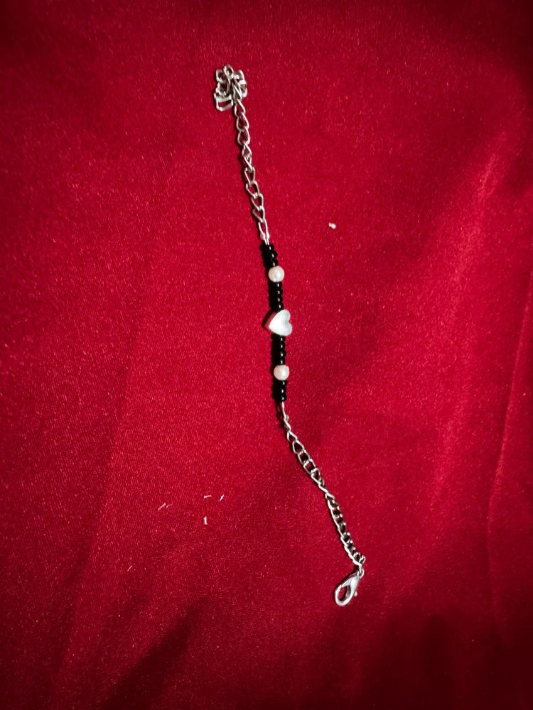 Heart Charm Beaded Bracelet
