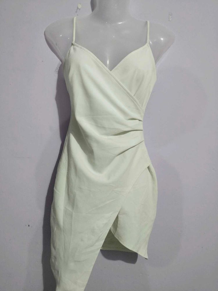 WHITE DRESS