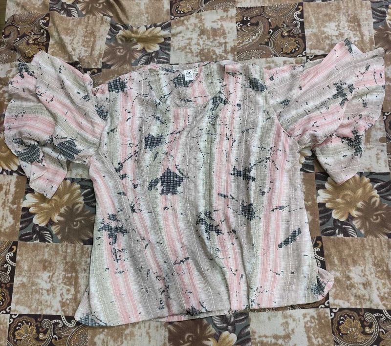 Ruffle Sleeve Top