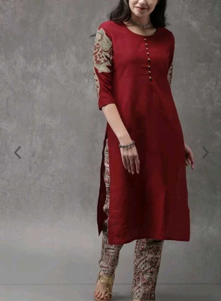 Anouk Women Red Solid Straight Kurta