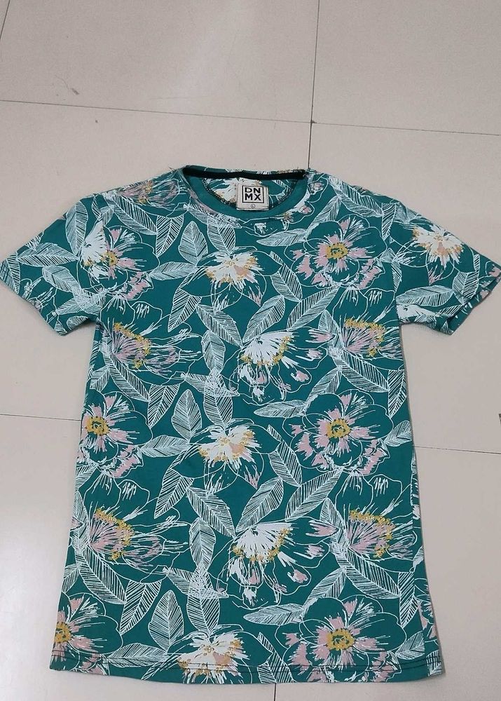 Men&#39;s Floral Print T-Shirt