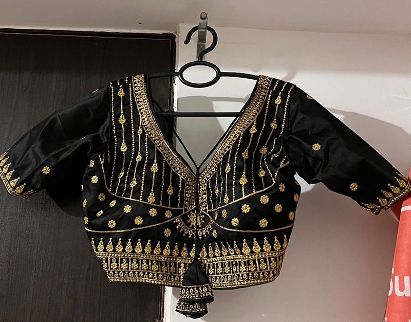 Beautiful Women Black Glass Sleeved Padded Blouse