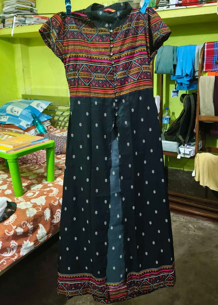 Vishudh A-line Front Cut Long Kurti