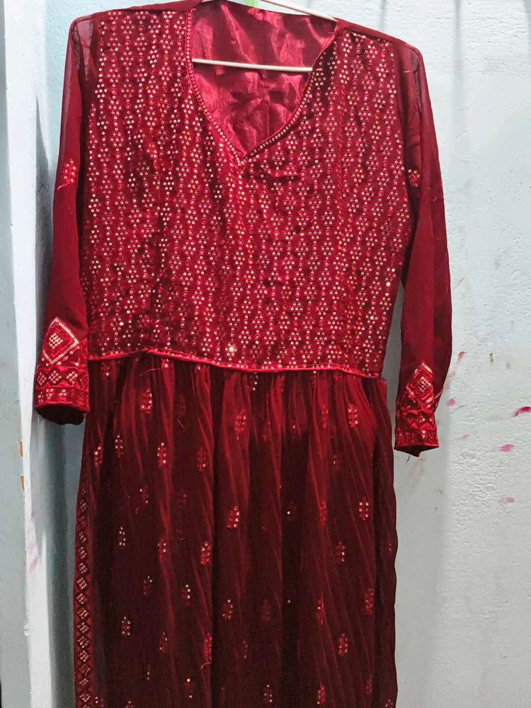 selling whole set The kurta pajma and Duppatta