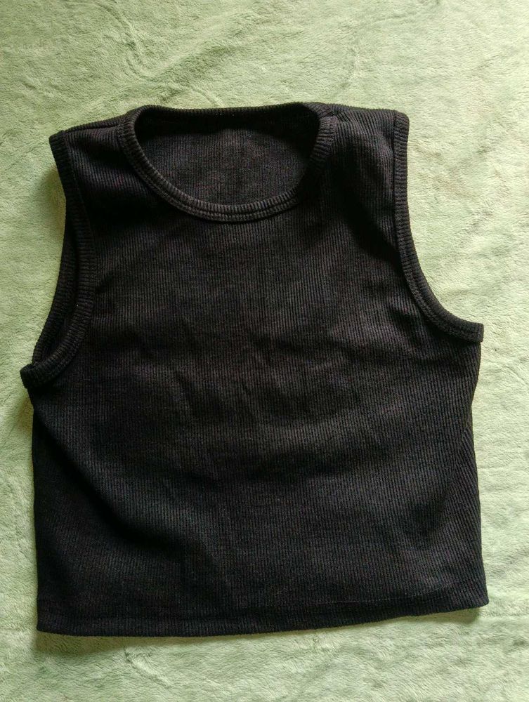 Black Sleeveless Top