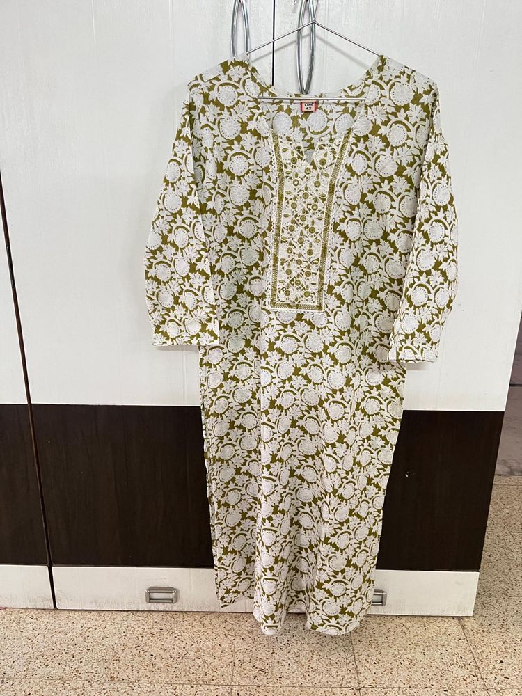 Kurta Pant Dupatta Set