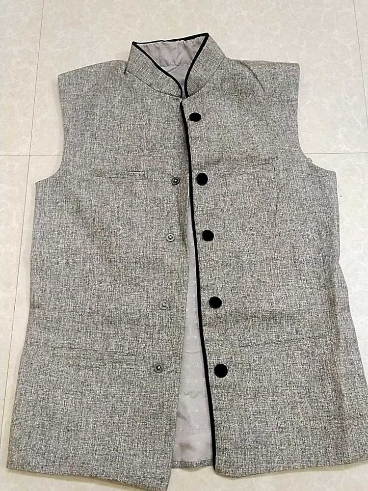 Gray Mandarin Collar Vest