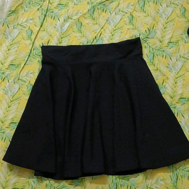 Korean Style Pleated Black Mini Skirt: Used Once
