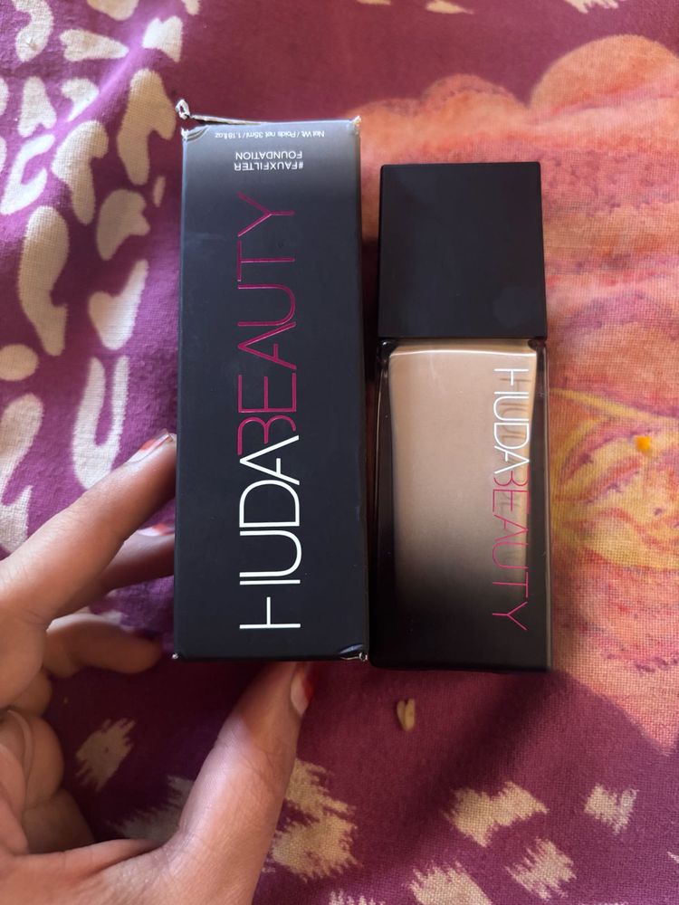 Huda Beauty Foundation