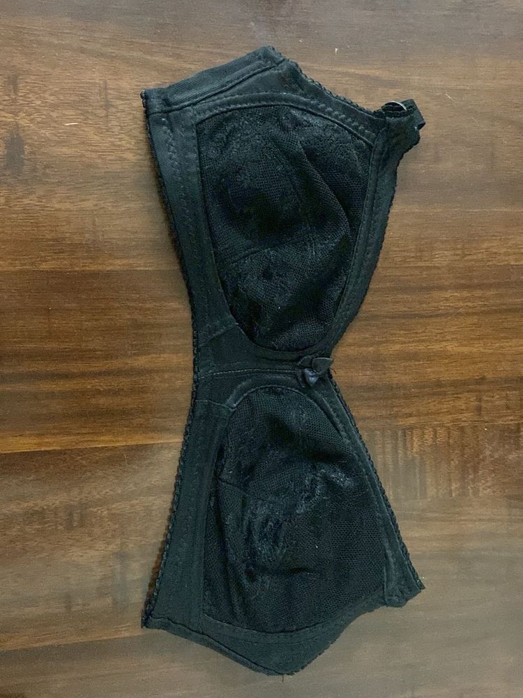 Elegant Black Bra
