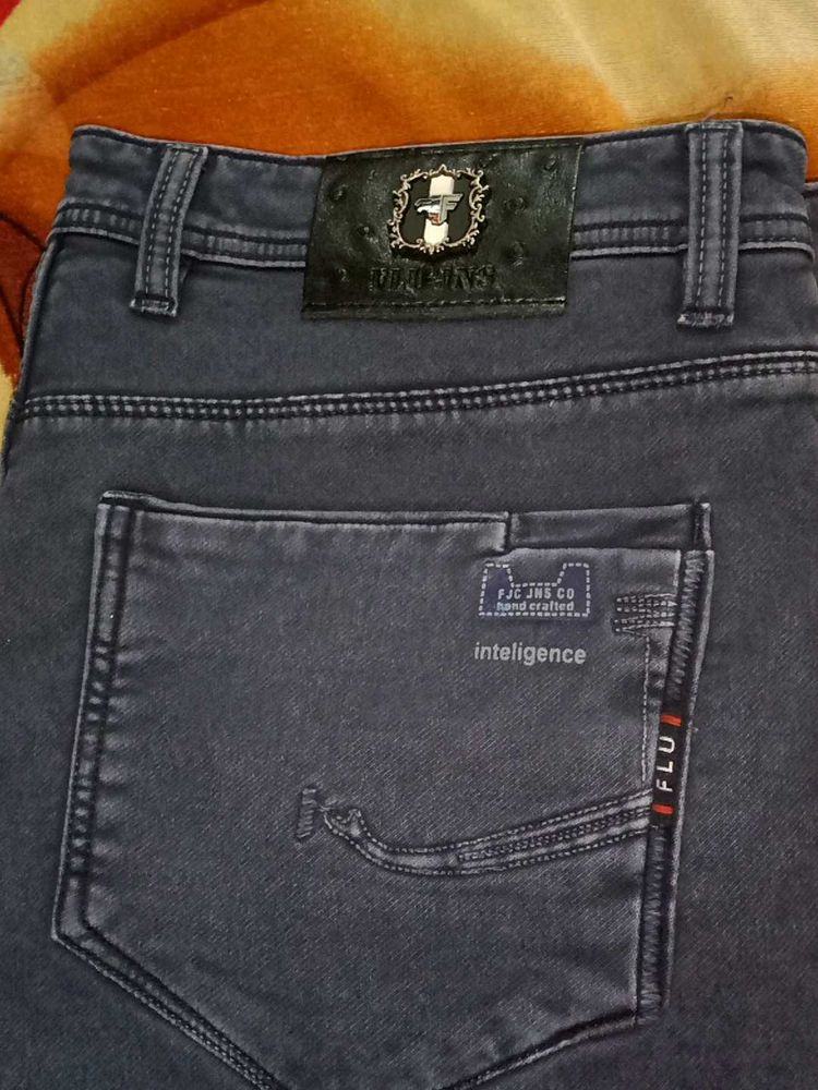 FLU Jeans
