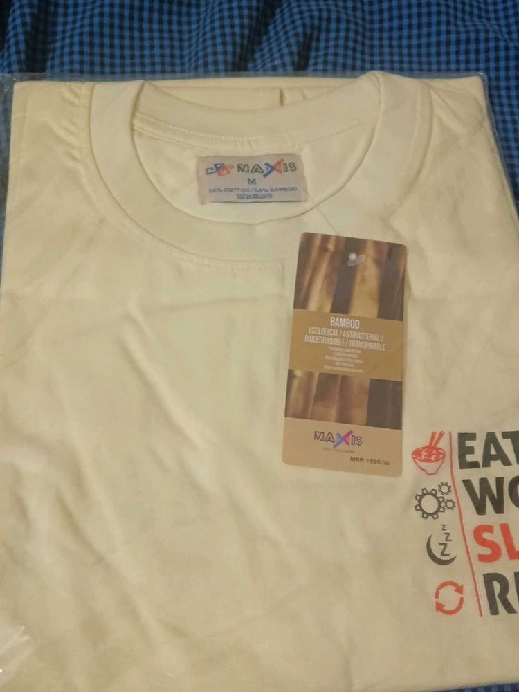 Maxis Graphic T-Shirt - New with Tag