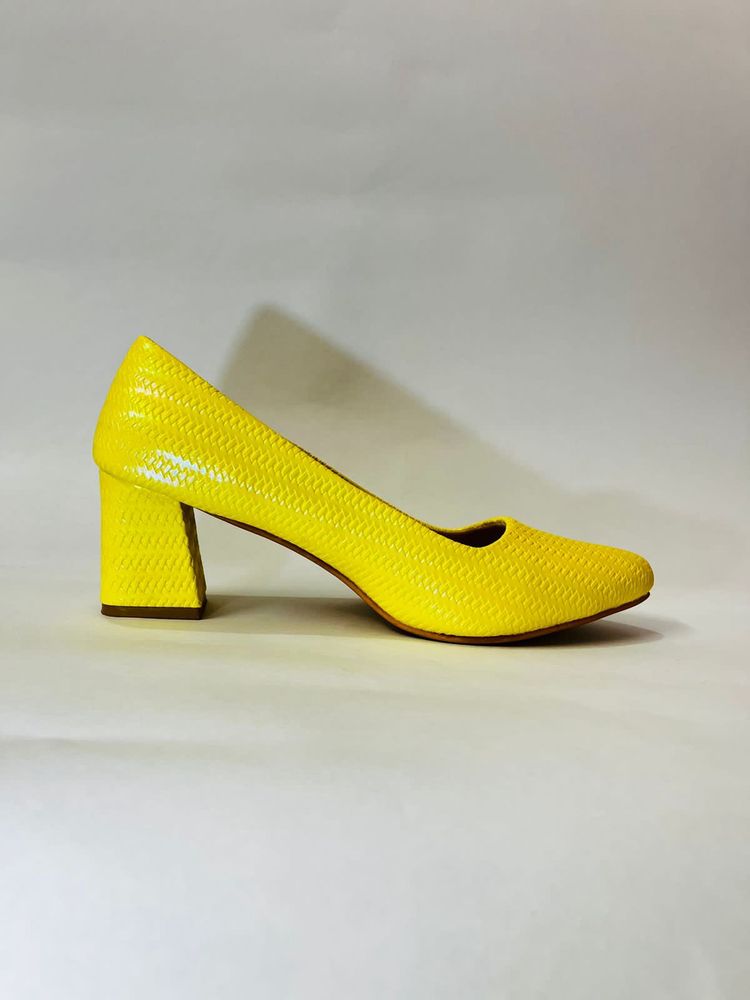 Holographic Lemon Colour Heel&#39;s For Women