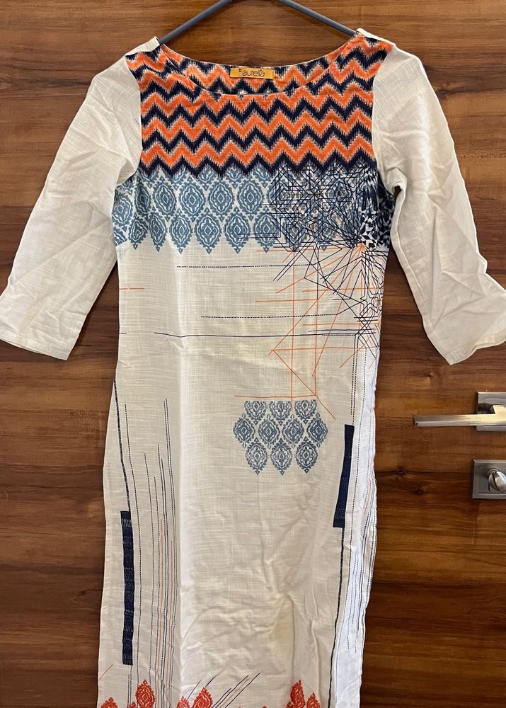 Aurelia Pretty Kurta with cami