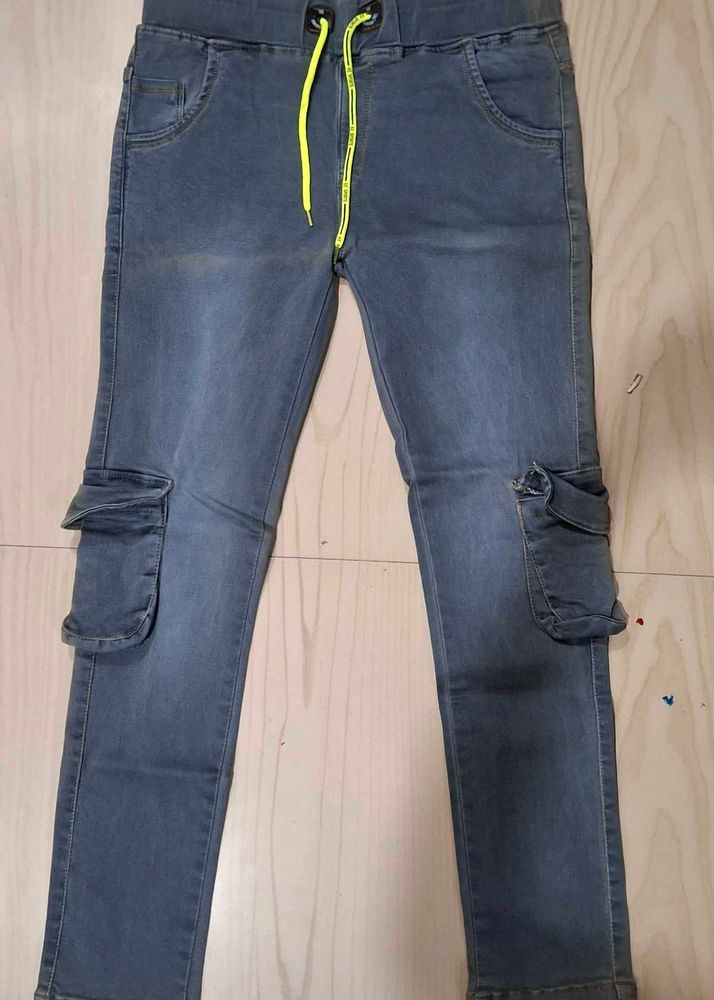women Stylish Denim Jeans